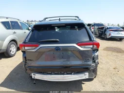 
										Toyota RAV4 full									