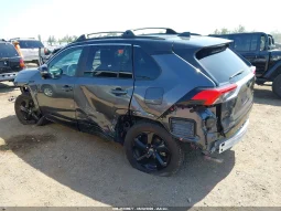 
										Toyota RAV4 full									