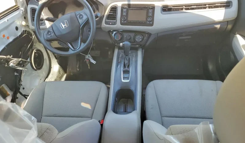 
								Honda HR-V full									