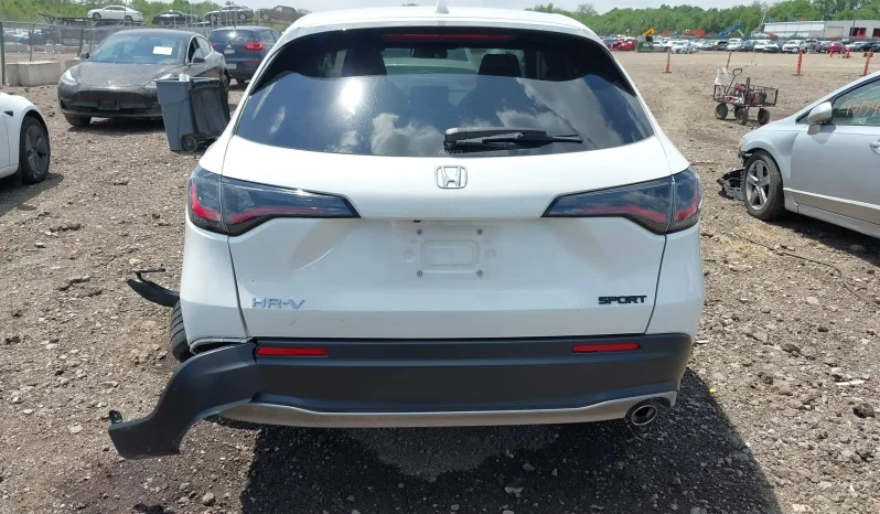 
								Honda HR-V full									