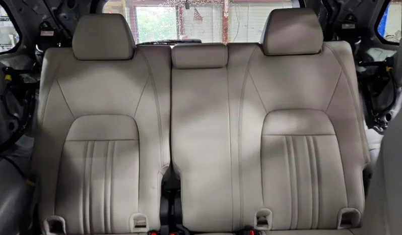 
								Honda HR-V full									