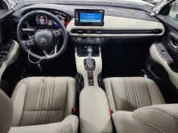 
										Honda HR-V full									
