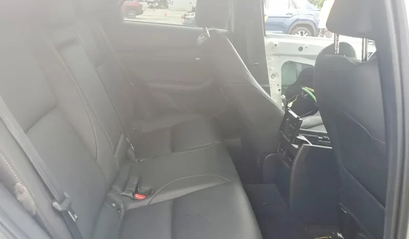 
								Mazda CX-30 full									