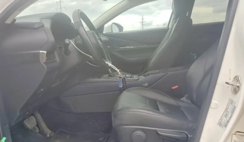 
								Mazda CX-30 full									