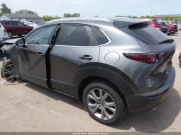 
										Mazda CX-30 full									