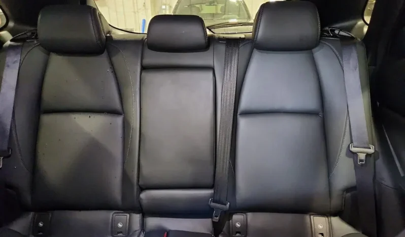 
								Mazda CX-30 full									
