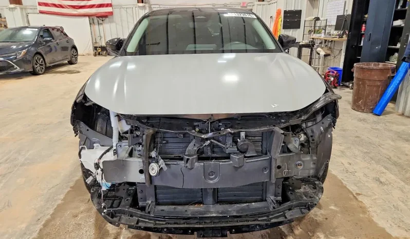
								Mazda CX-30 full									