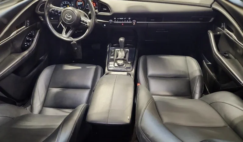 
								Mazda CX-30 full									