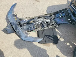 
										Mazda CX-30 full									