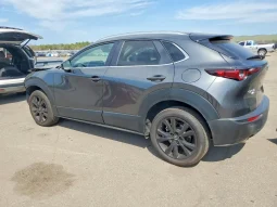 
										Mazda CX-30 full									