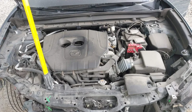 
								Mazda CX-30 full									