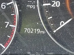 
										Mazda CX-30 full									
