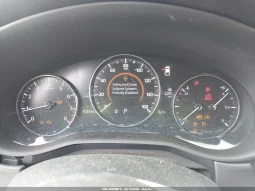 
										Mazda CX-30 full									