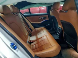 
										BMW 3 Series full									