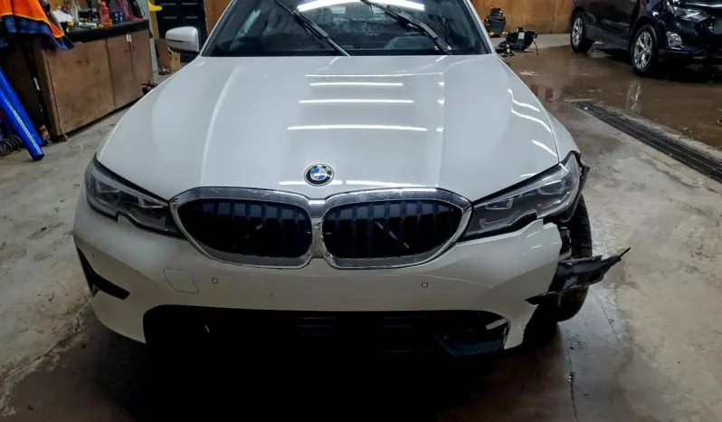 
								BMW 3 Series full									