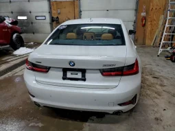 
										BMW 3 Series full									