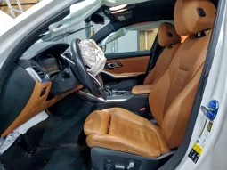 
										BMW 3 Series full									