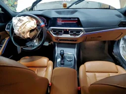 
										BMW 3 Series full									