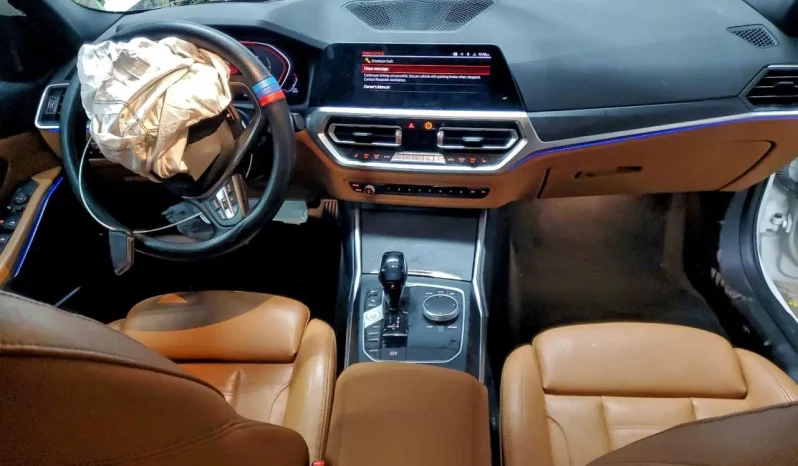 
								BMW 3 Series full									