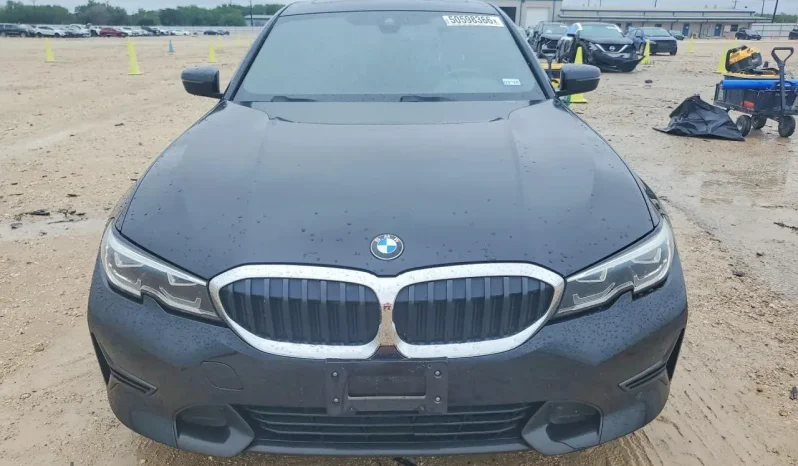 
								BMW 3 Series full									