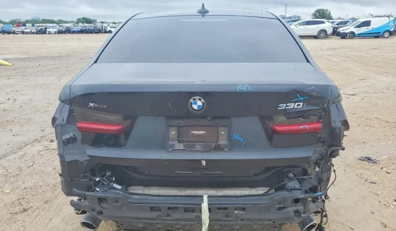 
								BMW 3 Series full									