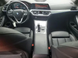 
										BMW 3 Series full									