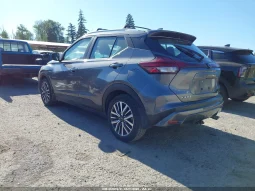 
										Nissan Kicks full									