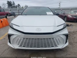 
										Toyota Camry full									