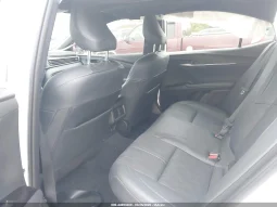 
										Toyota Camry full									