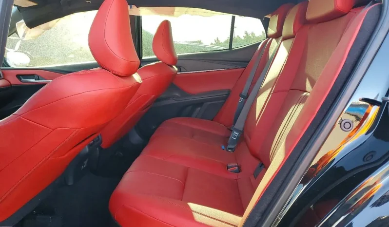 
								Toyota Camry full									