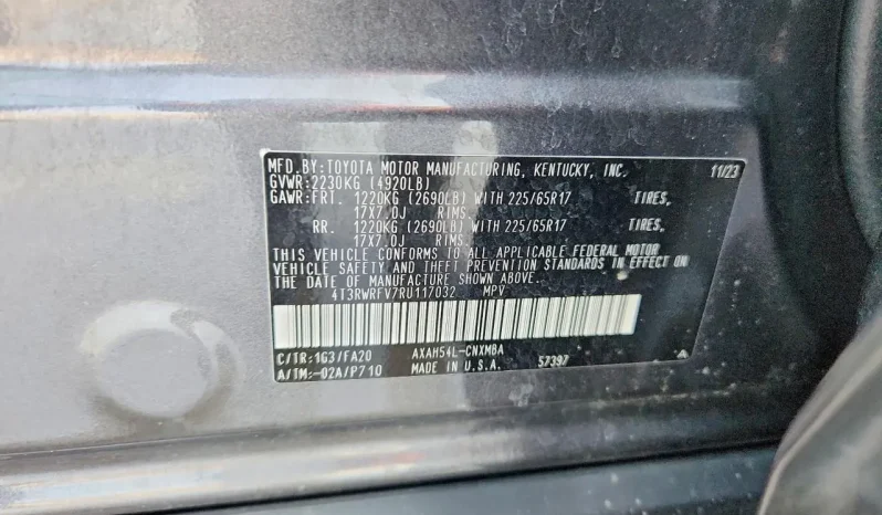 
								Toyota RAV4 full									
