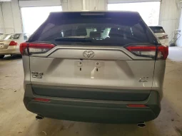 
										Toyota RAV4 full									