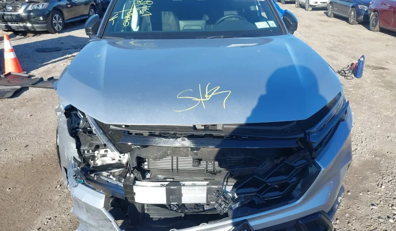 
								Honda CR-V full									