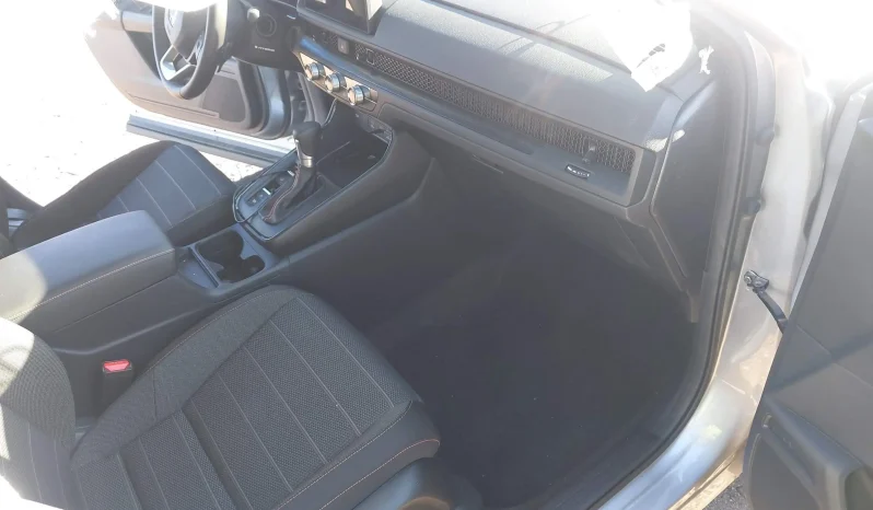 
								Honda CR-V full									