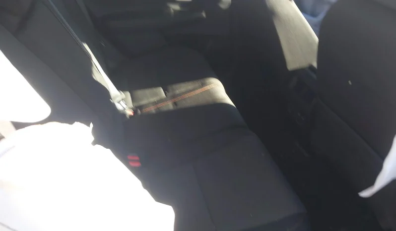 
								Honda CR-V full									