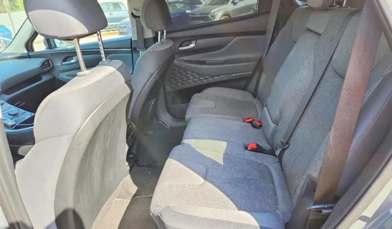 
								Hyundai Santa full									