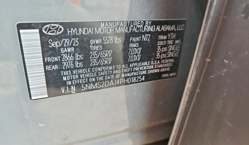 
								Hyundai Santa full									
