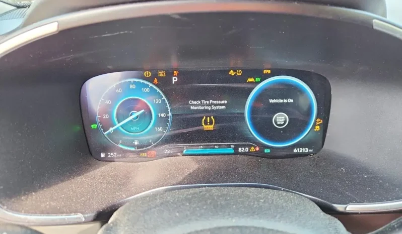 
								Hyundai Santa full									