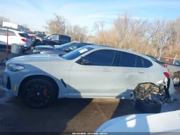 
										BMW X4 full									