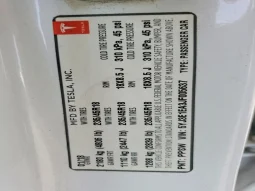 
										Tesla MODEL 3 full									