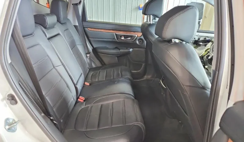 
								Honda CR-V full									