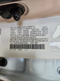 
										Honda CR-V full									