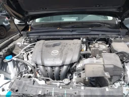 
										Mazda CX-50 full									