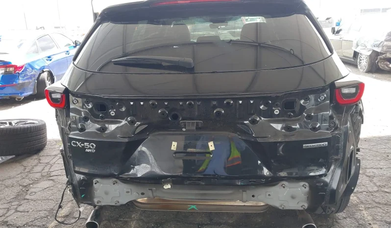 
								Mazda CX-50 full									