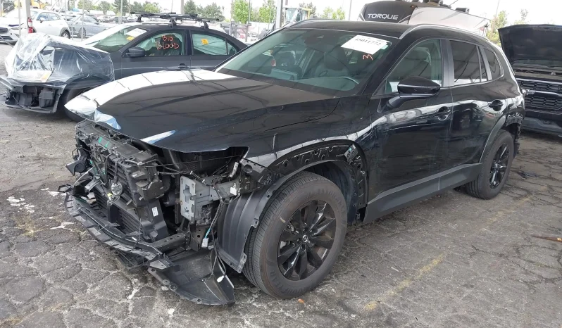 
								Mazda CX-50 full									