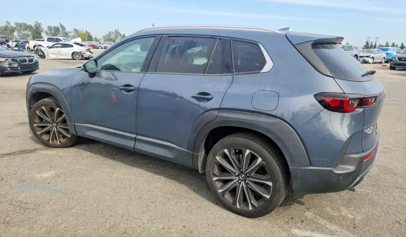 
								Mazda CX-50 full									