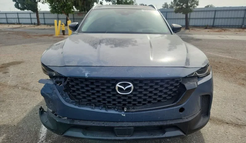 
								Mazda CX-50 full									