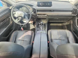 
										Mazda CX-50 full									