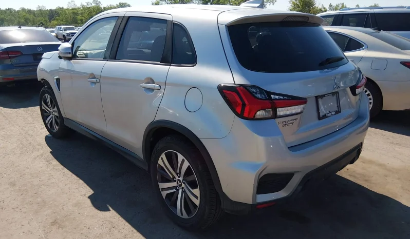 
								Mitsubishi Outlander Sport full									