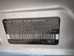 
										Mitsubishi Outlander Sport full									